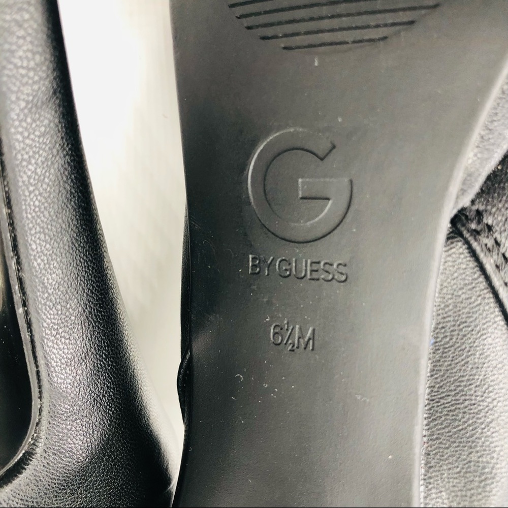 G by Guess Black High Heeled Leather Boots Knee High Buckle 6.5 M barely used - Picture 6 of 9
